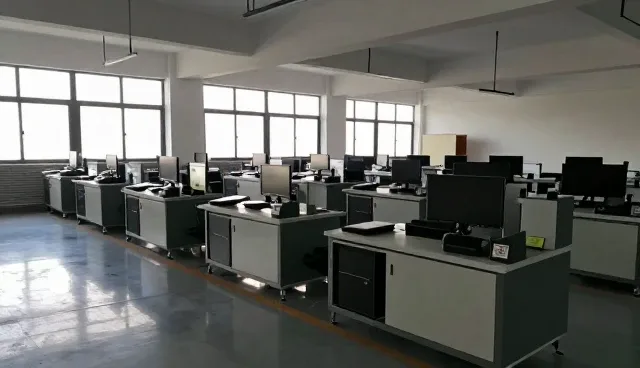 语言表达在影视策划中的实际应用场景分析